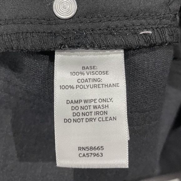 New BP Glossy Patent Faux Leather High Rise Cropped Ankle Pants Black Size 31 - Picture 16 of 16